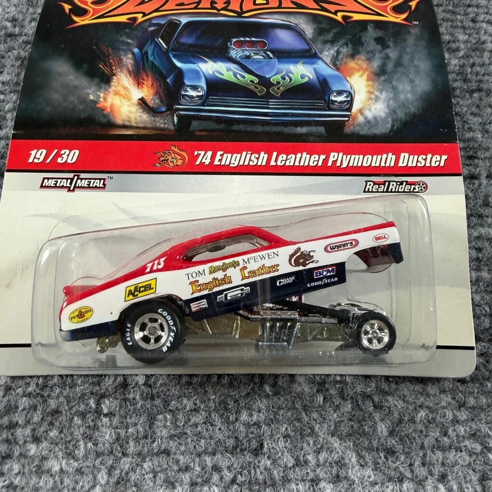 Hot Wheels Drag Strip Demons Plymouth Duster 1974 Real Riders English Leather